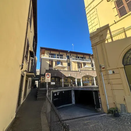 Del Teatro