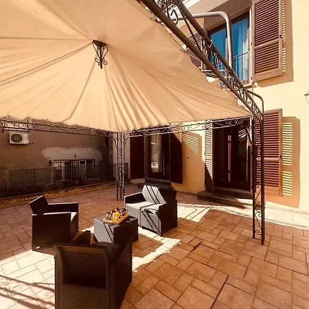 Del Teatro Apartment Viterbo