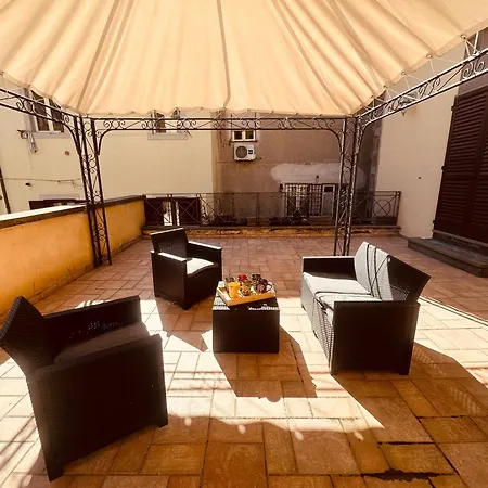Del Teatro Apartment